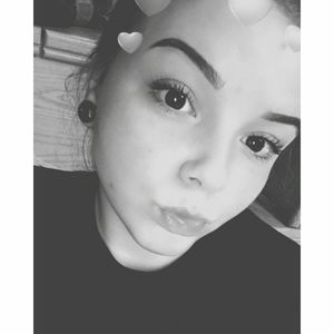 Meet your Posher, Corena